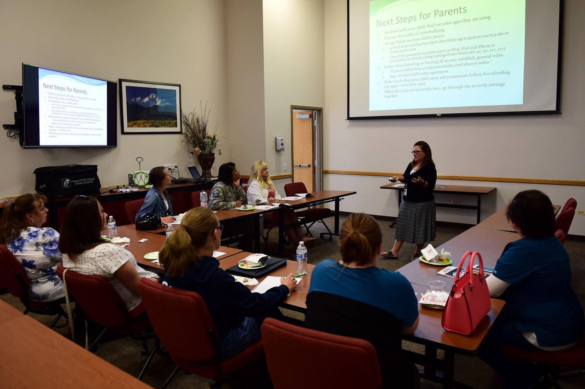 Buckley holds Hearts Apart event for military spouses > Buckley ...