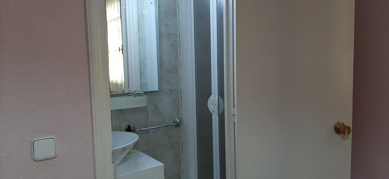 Double Room with Shared Bathroom,1006754425:JPEG