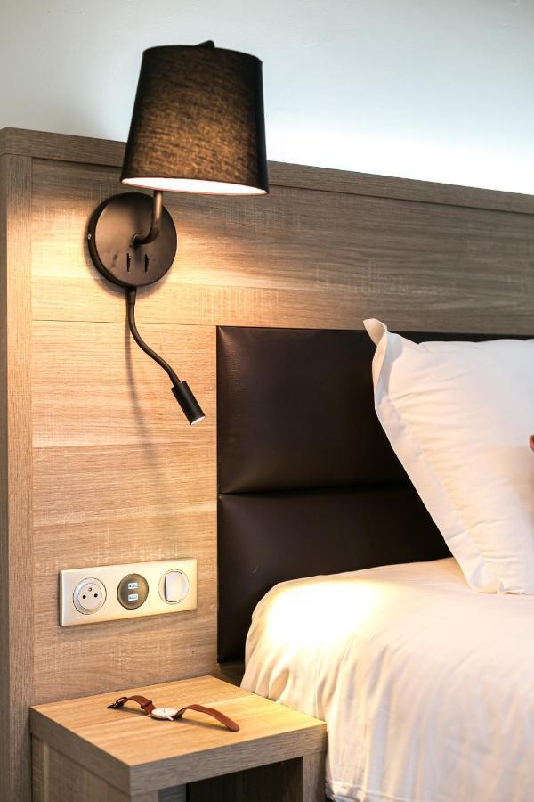 Double Room Street View
