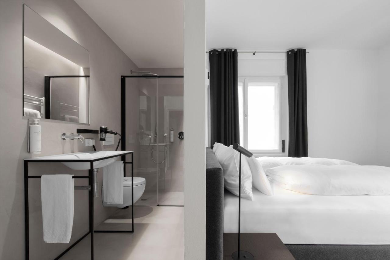 Standard Double or Twin Room Balcony