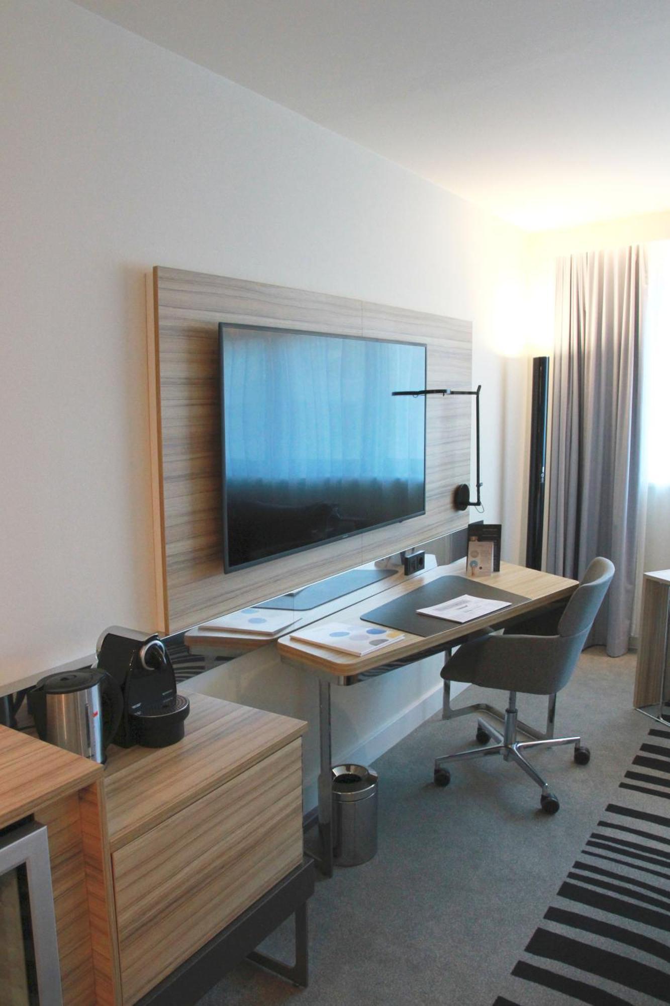 Superior Family Room
