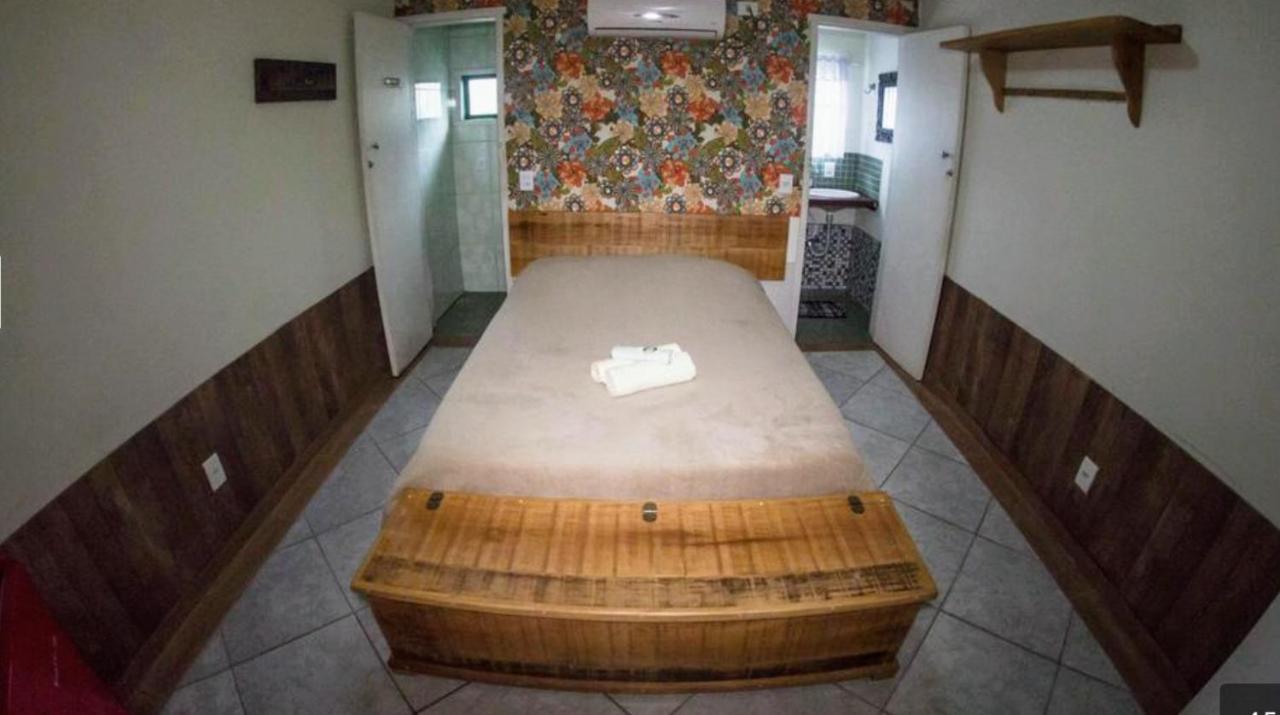 Quarto Duplo com Banheiro Privativo