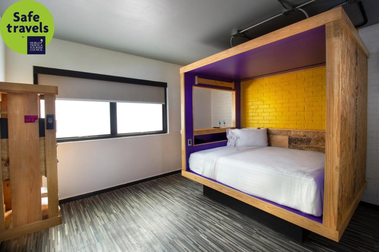 Suite with Two Queen Beds - Non-Smoking