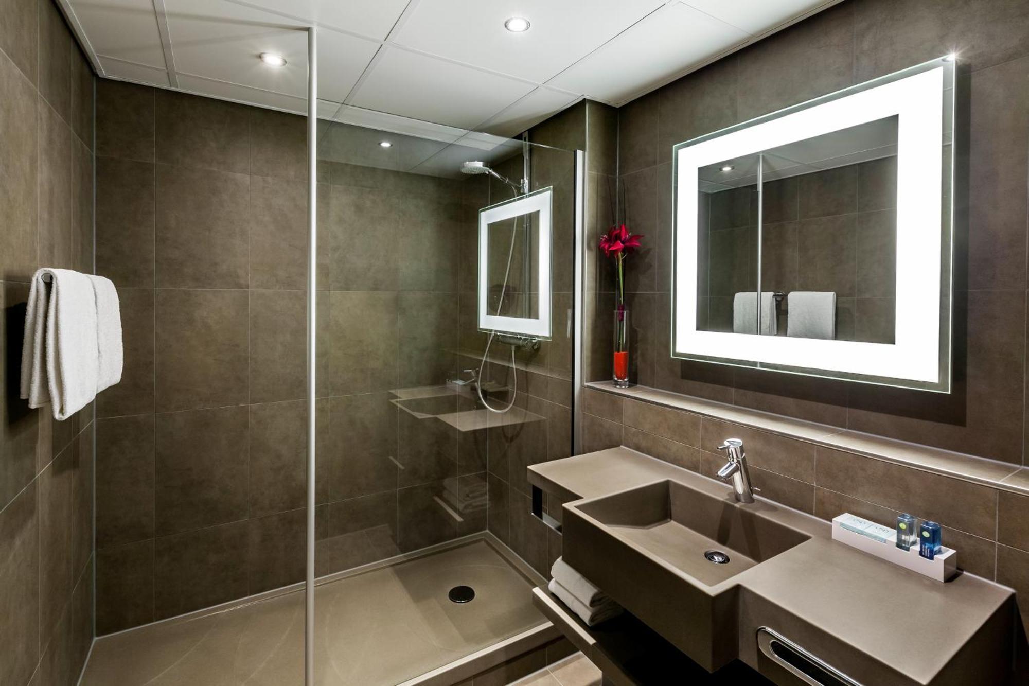 Habitación Doble Superior con sofá cama
