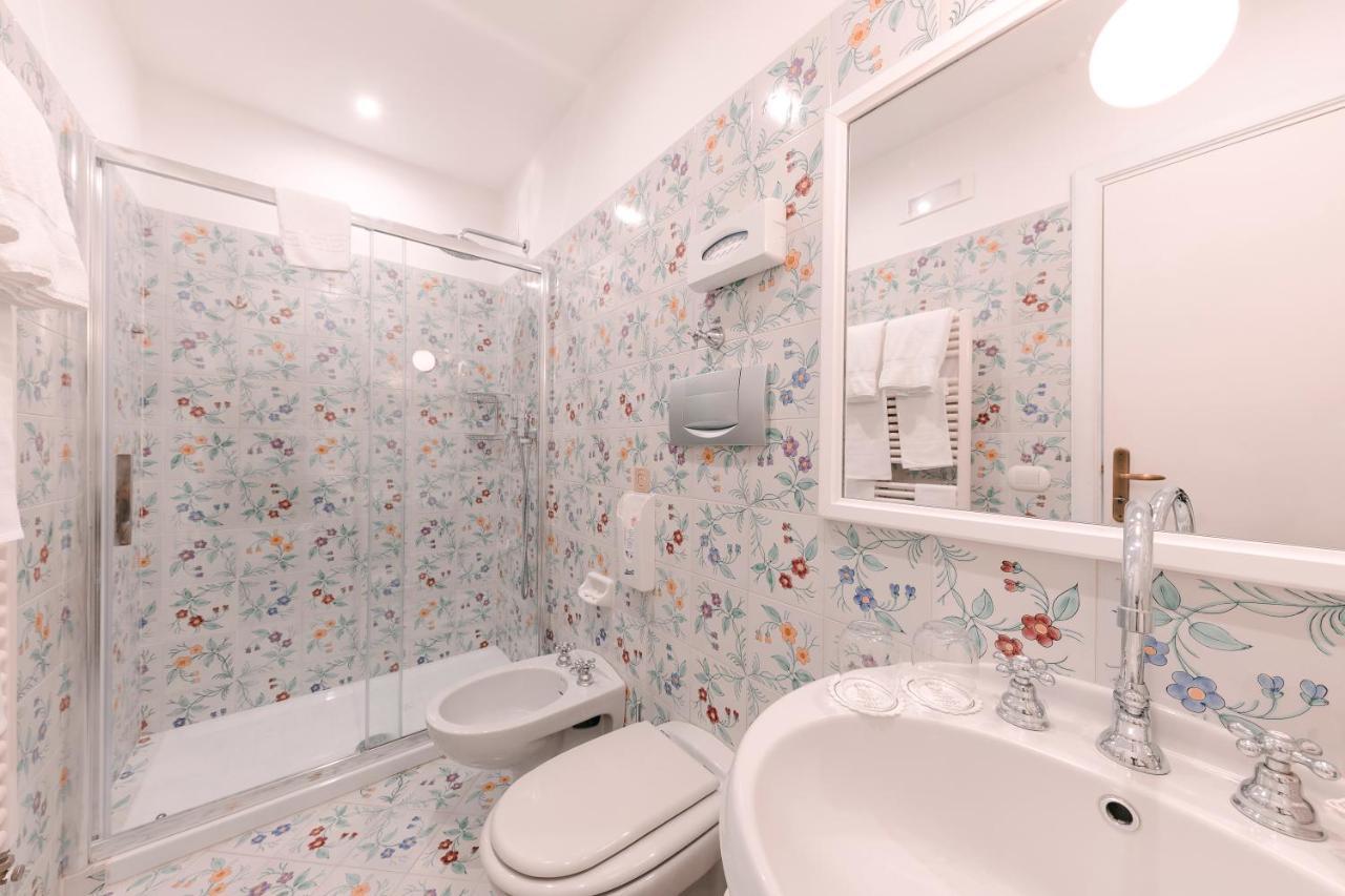 Quarto Duplo Econômico