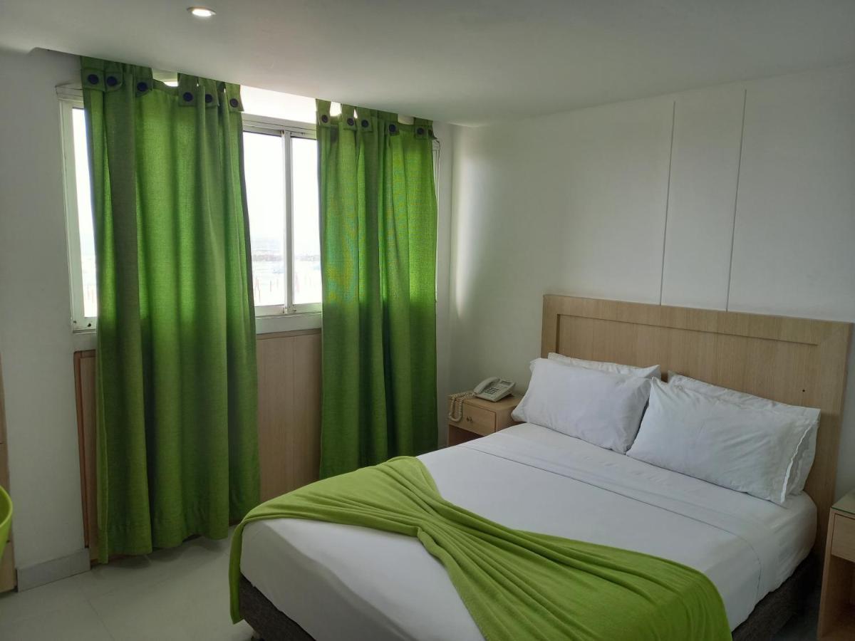 Deluxe Double Room with Sea View,1138126735:JPEG