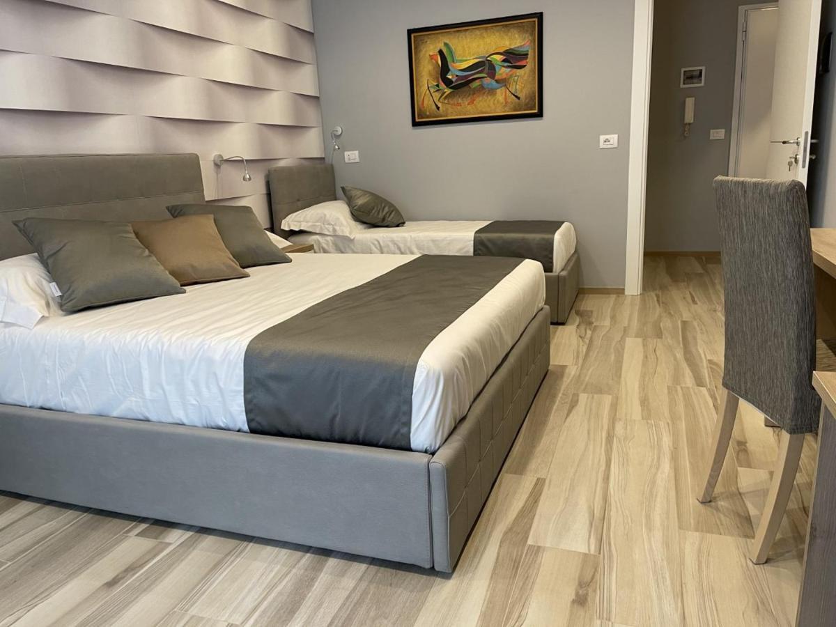 Triple Room Private Bathroom
