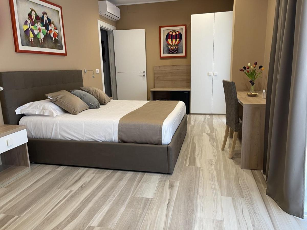 Triple Room Balcony