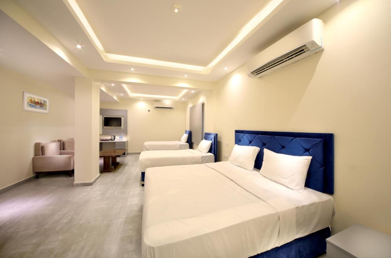 Triple Room,1121765982:JPEG