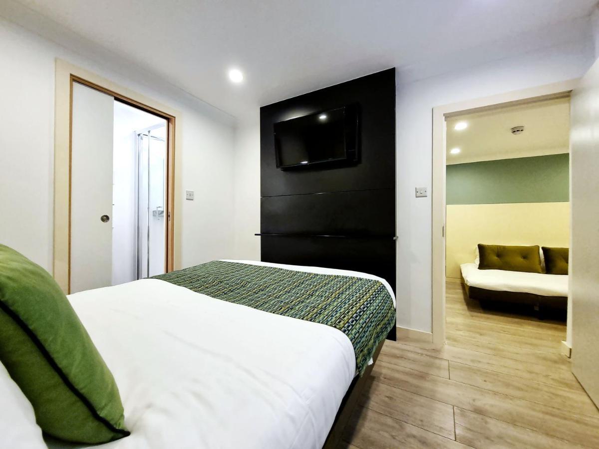 Triple Studio Lower Ground Floor