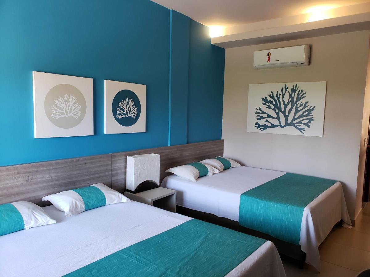 Standaard Kamer met 2 Queensize Bedden en Balkon