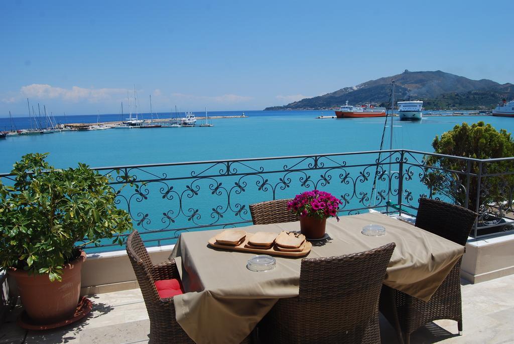 Deluxe Suite with Sea View