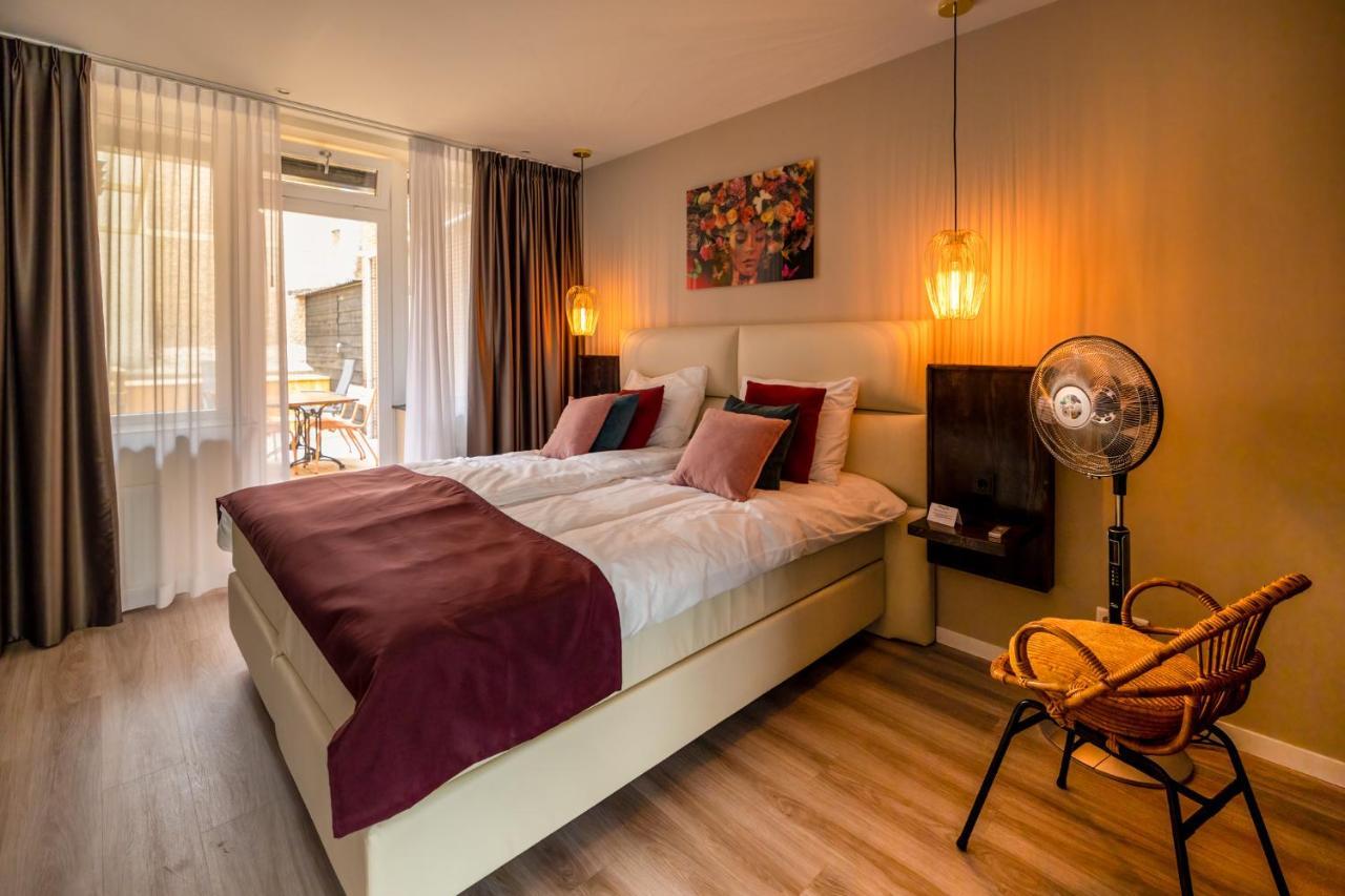 Suite met Kingsize Bed en Balkon