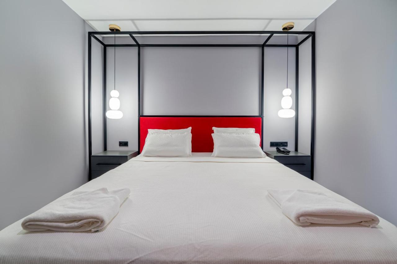 Suite met Queensize Bed en Uitzicht op Zee
