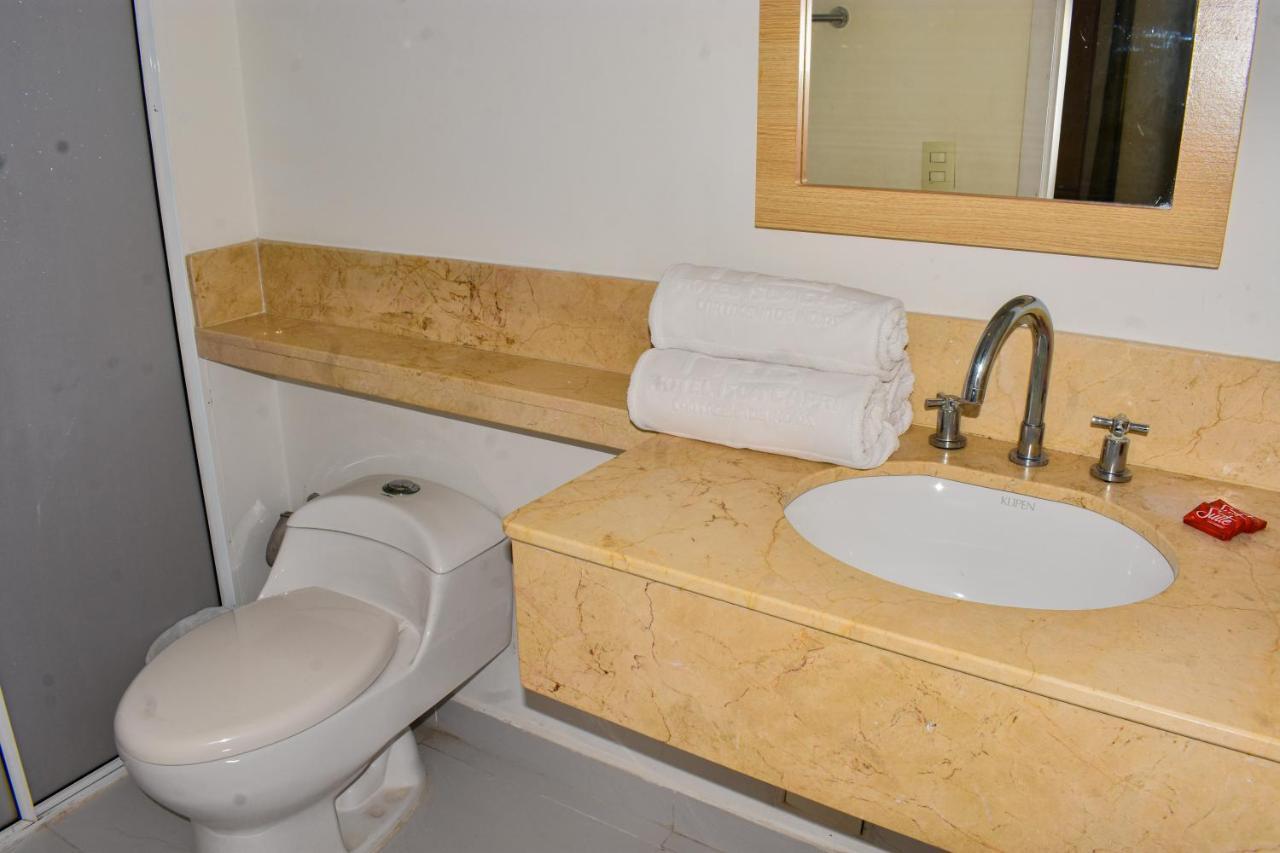 Twin Room,1138127092:JPEG