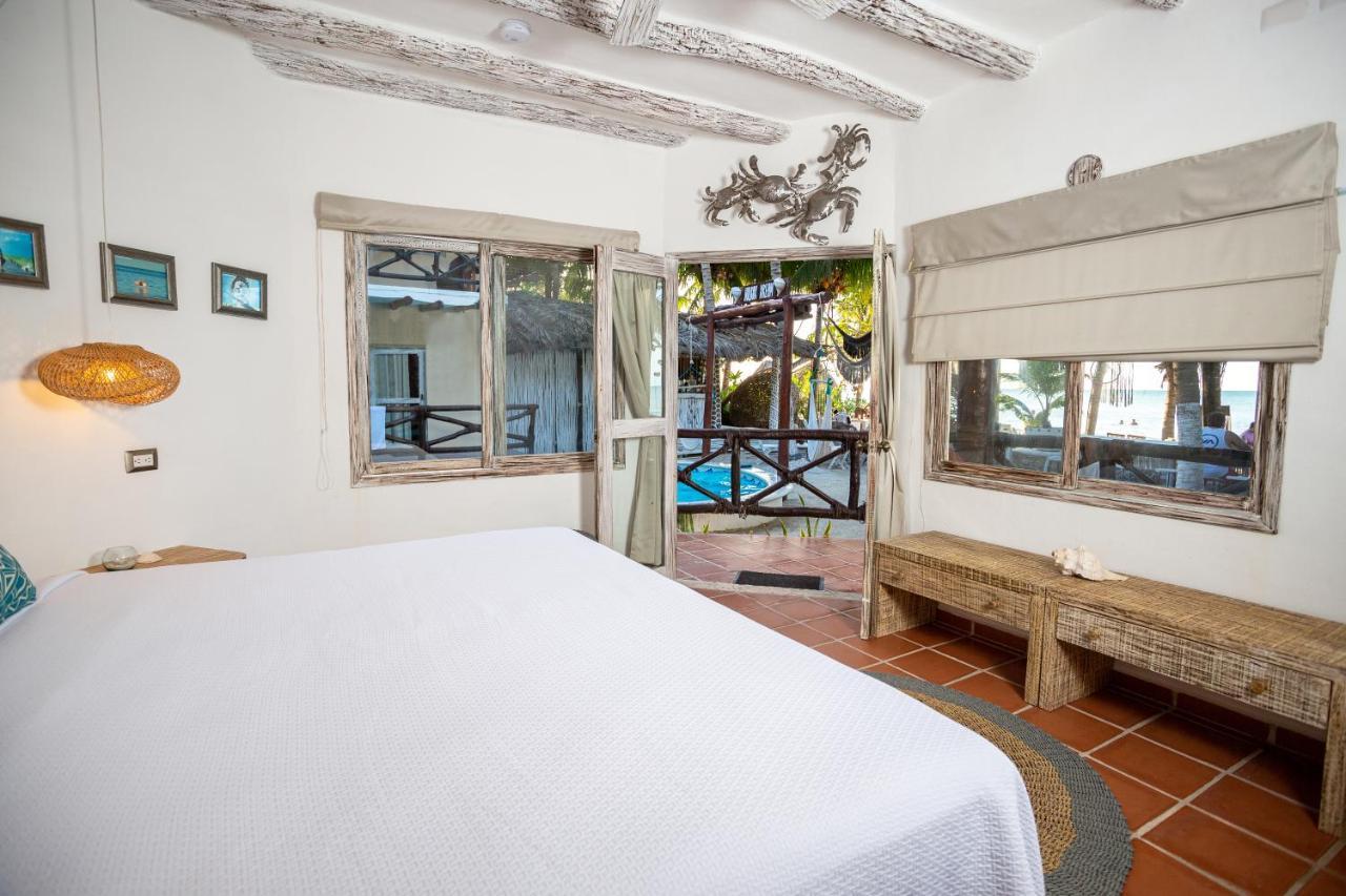 Kamer met Kingsize Bed en Uitzicht op Zee