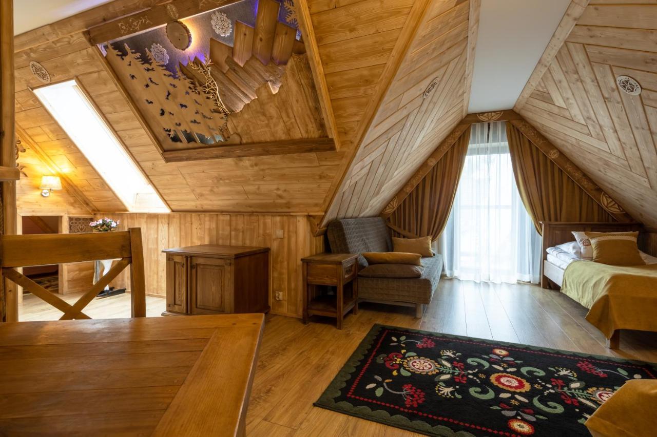 Deluxe Family Room Balcony