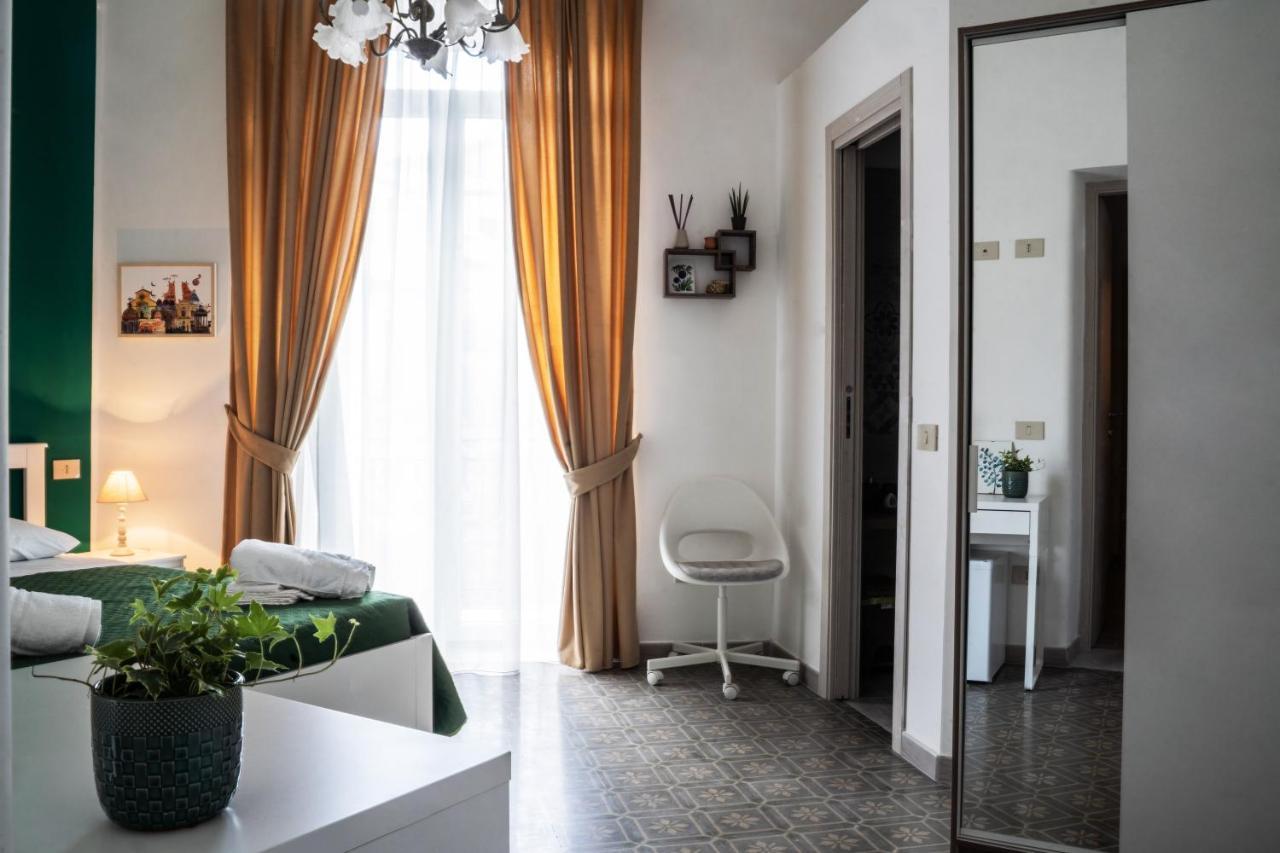 Double Room Private Bathroom