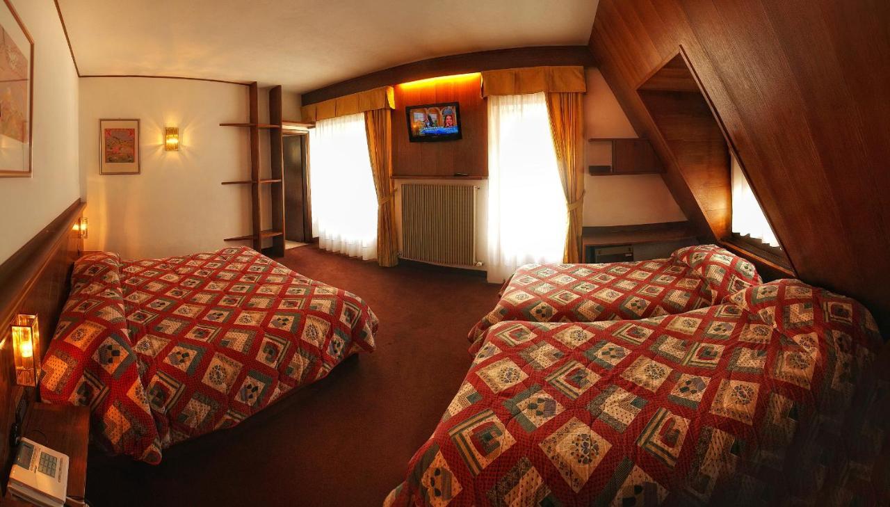 Camera Quadrupla Comfort