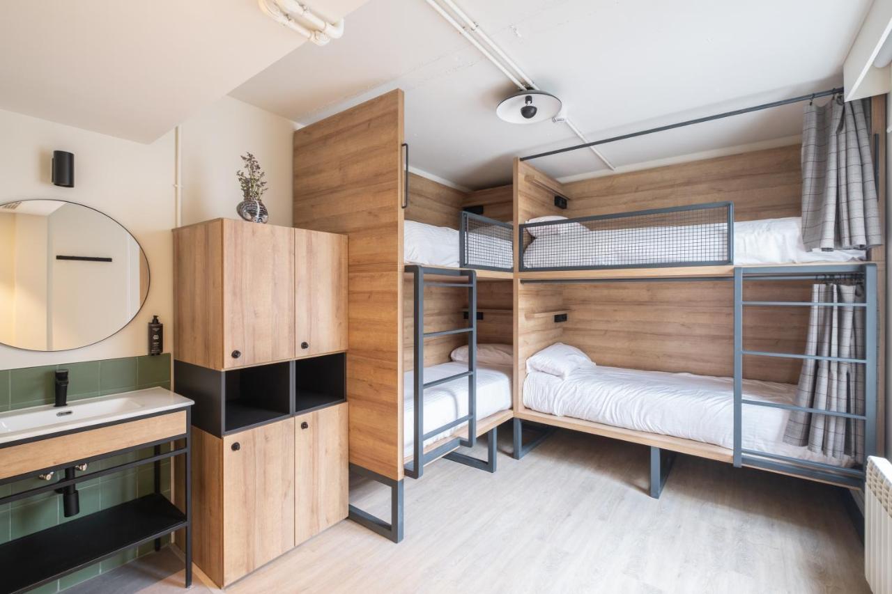 Bed in een Vrouwenslaapzaal met 4 Bedden