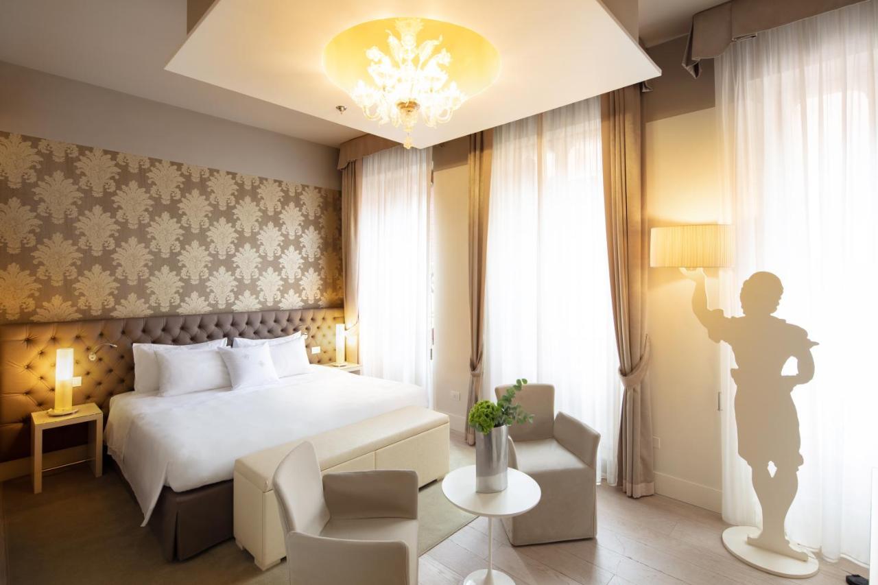 Quarto Premium com Cama de Casal ou 2 de Solteiro