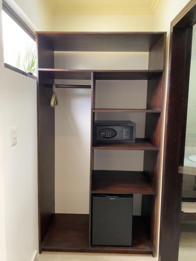 Quadruple Room,1267967566:JPEG