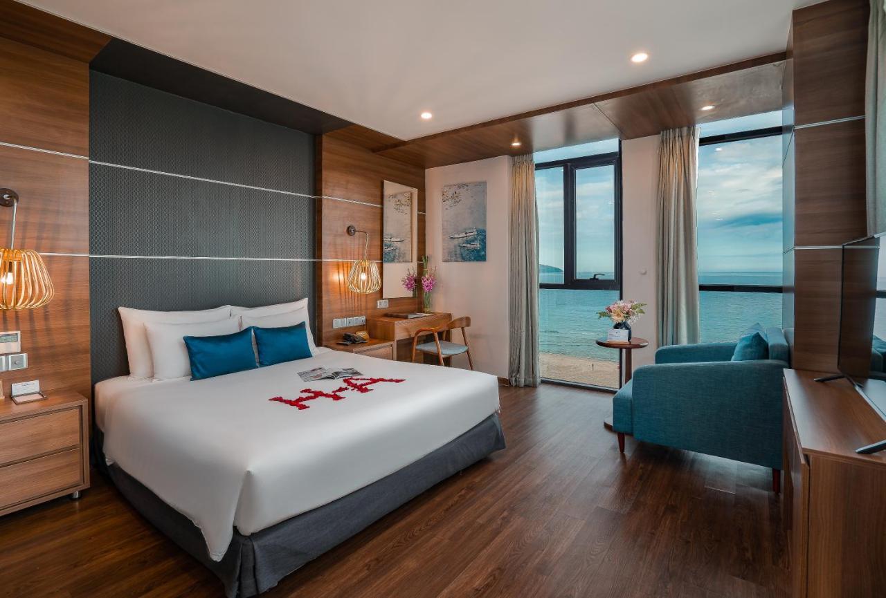 Deluxe Double Room with Sea View - Afternoon Tea Included