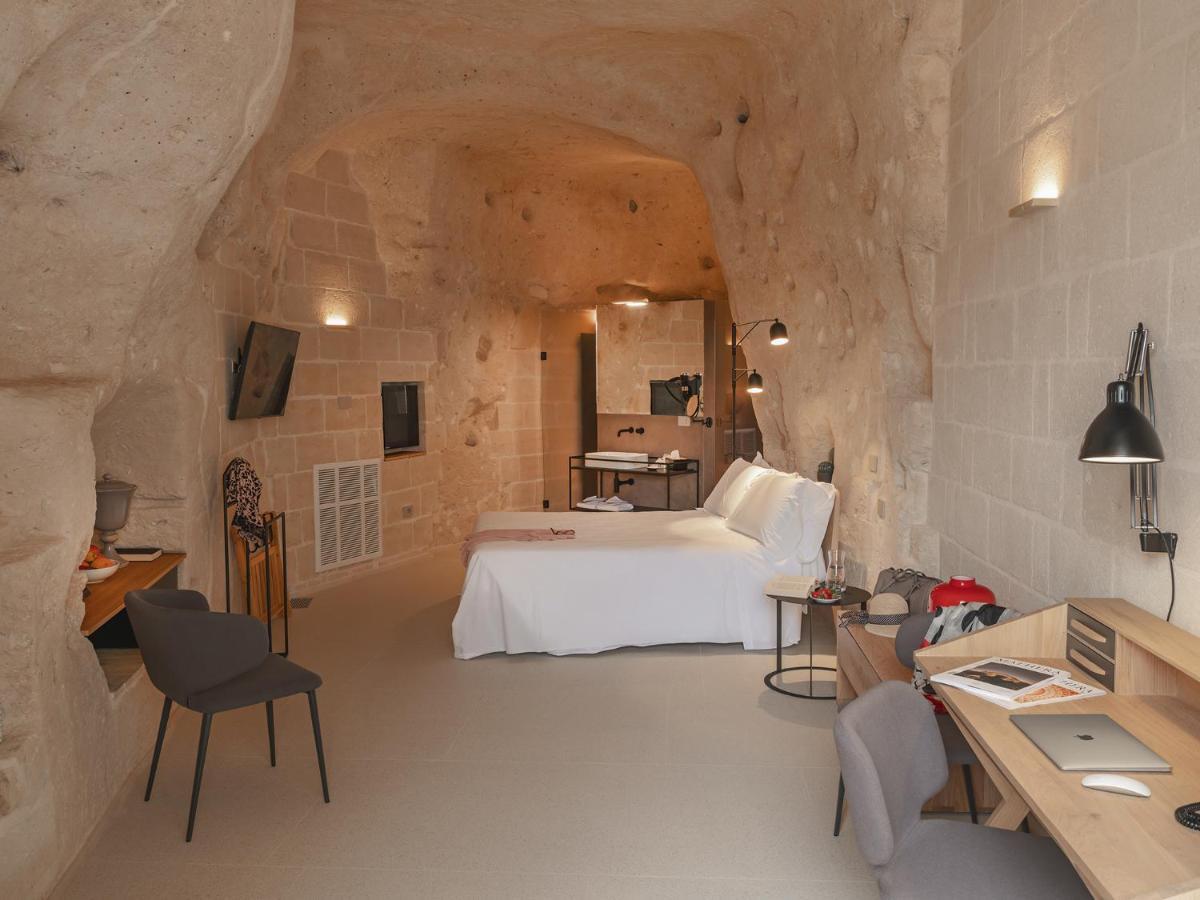 Deluxe Junior Suite Cave,1206636370:JPEG