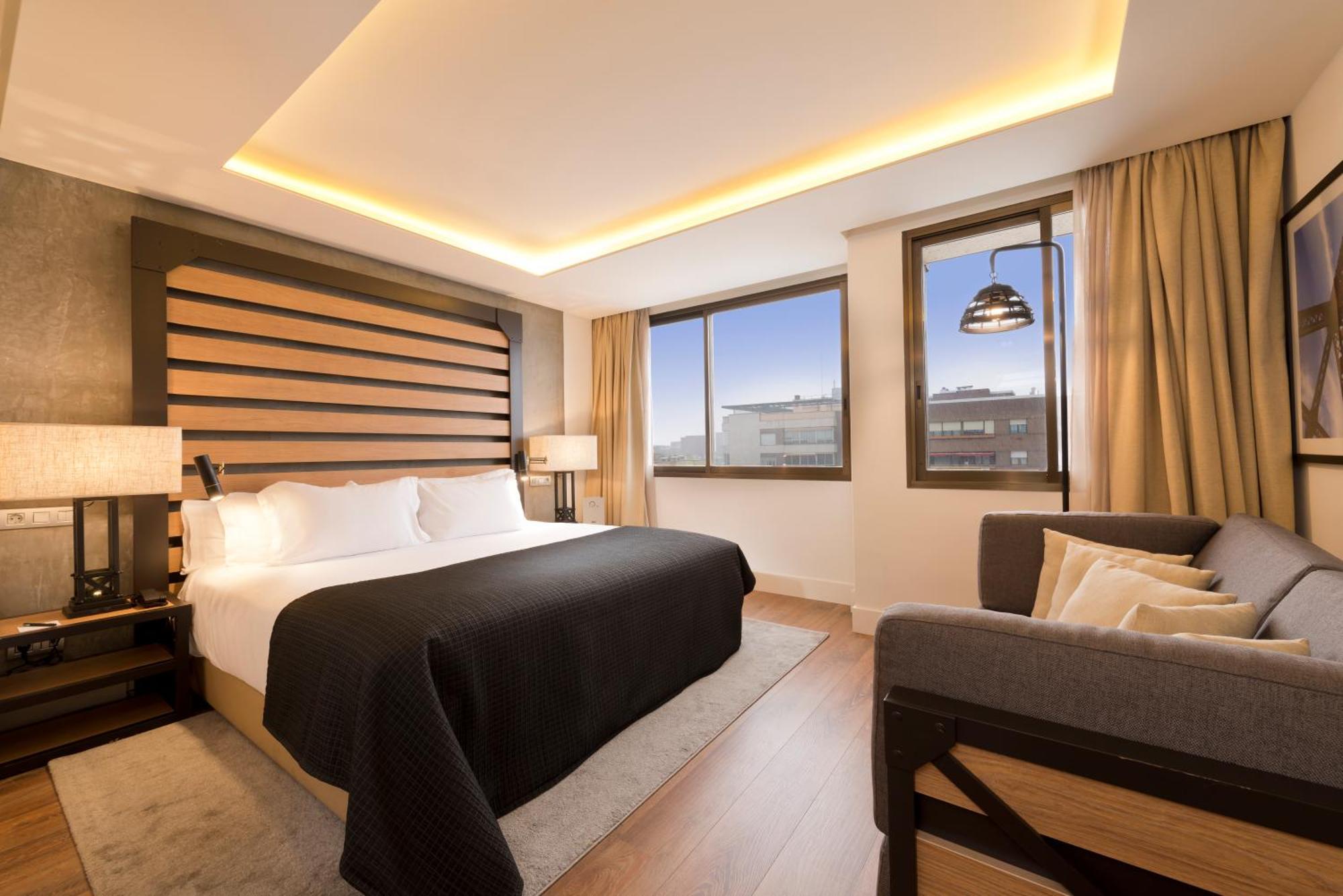 Executive Room,1207595881:JPEG