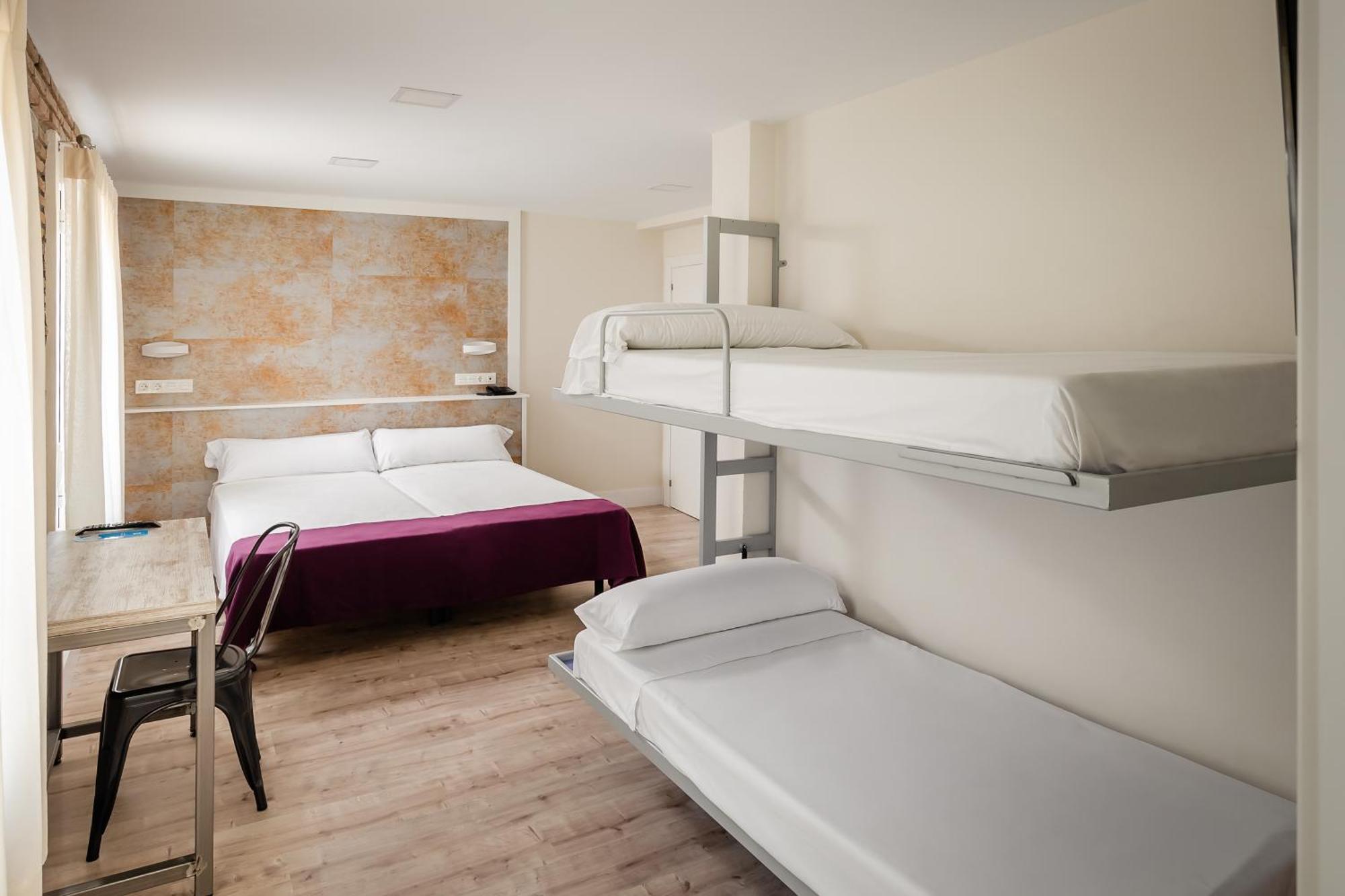 Standard Quadruple Room with Parking