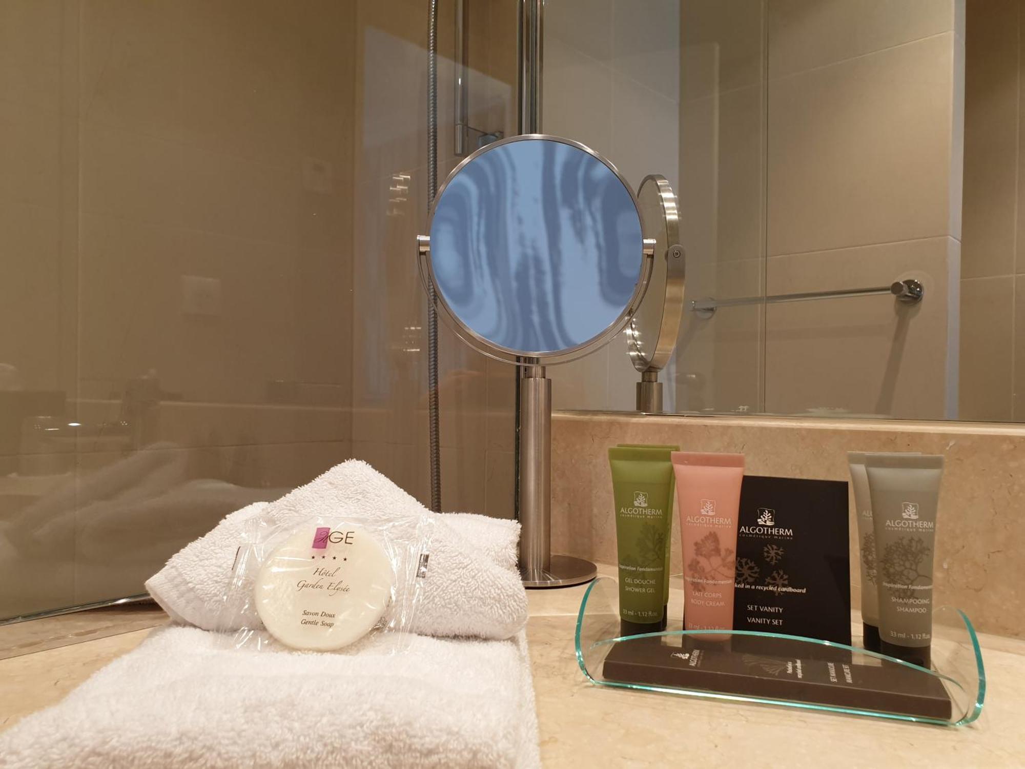 Junior Suite (2 Adults)