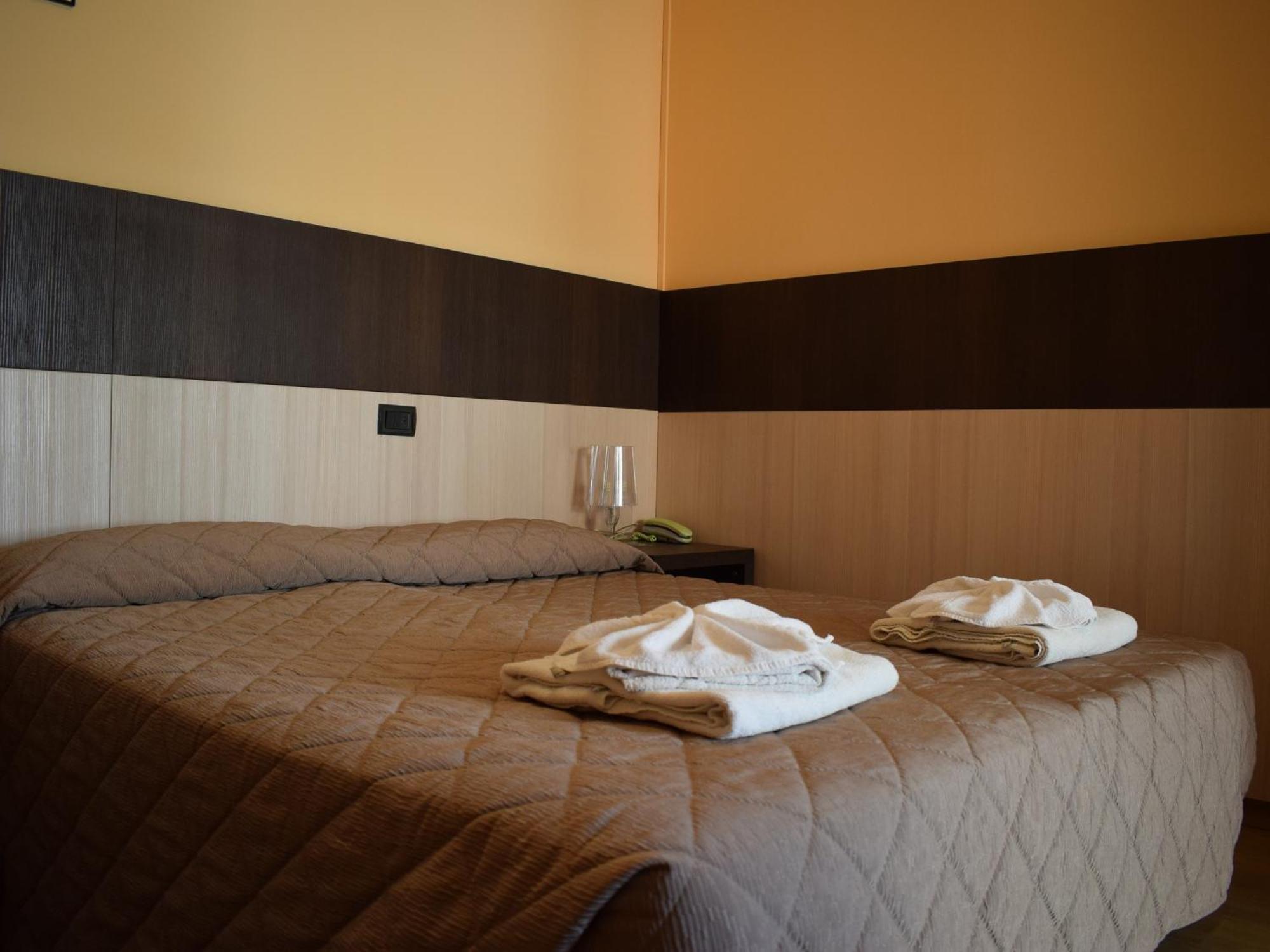 Chambre Double pour 1 Adulte