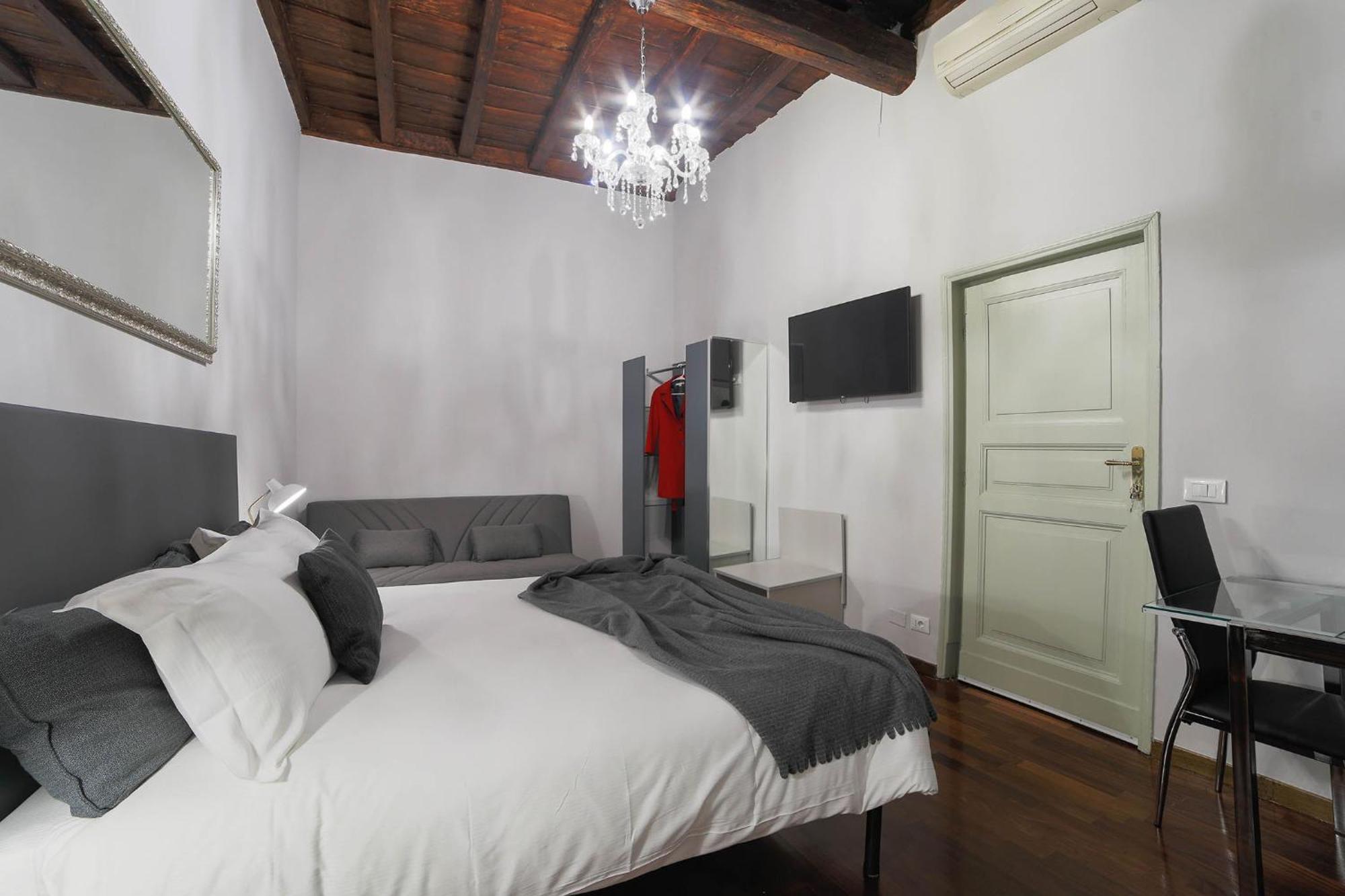 Large Double Room