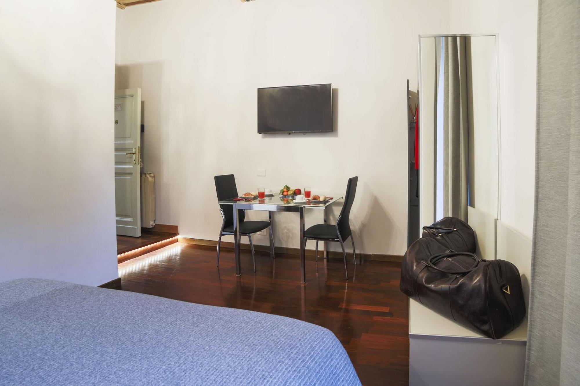 Large Double Room