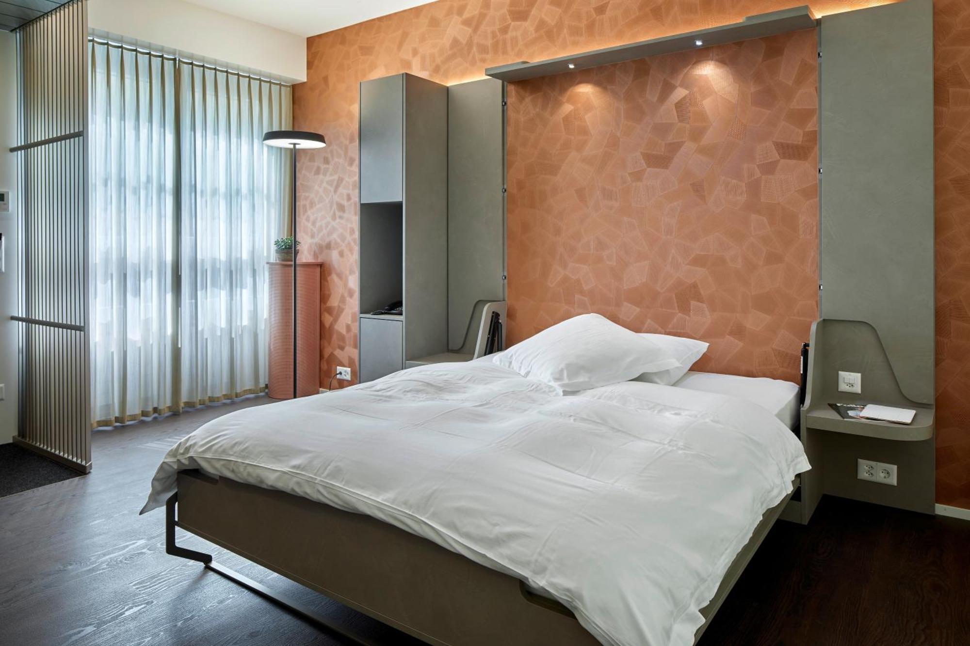 Chambre Double Côté Cour