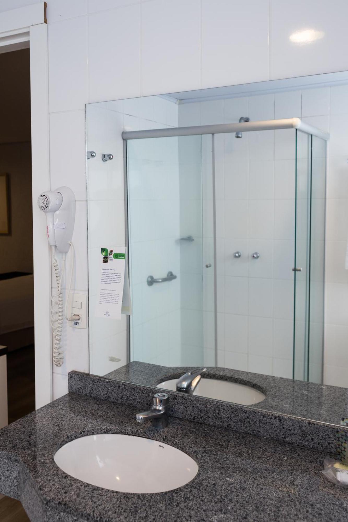 Standard Apartment,1212783253:JPEG