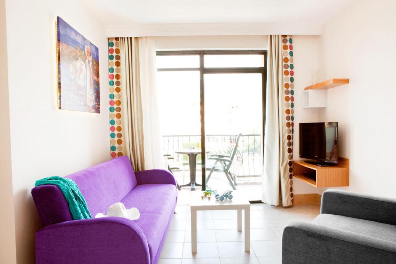 Suite con vistas a la piscina