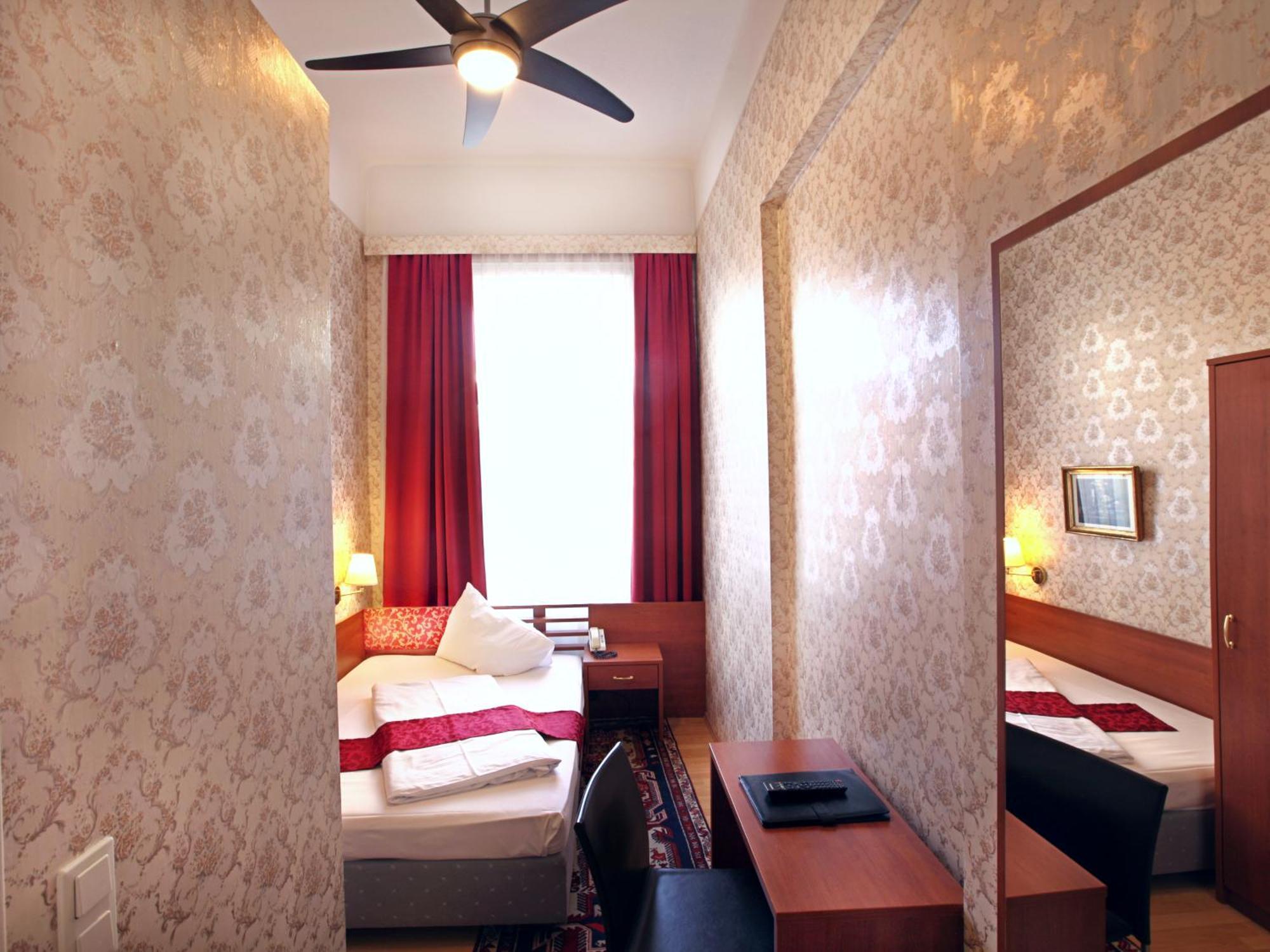 Large Single Room