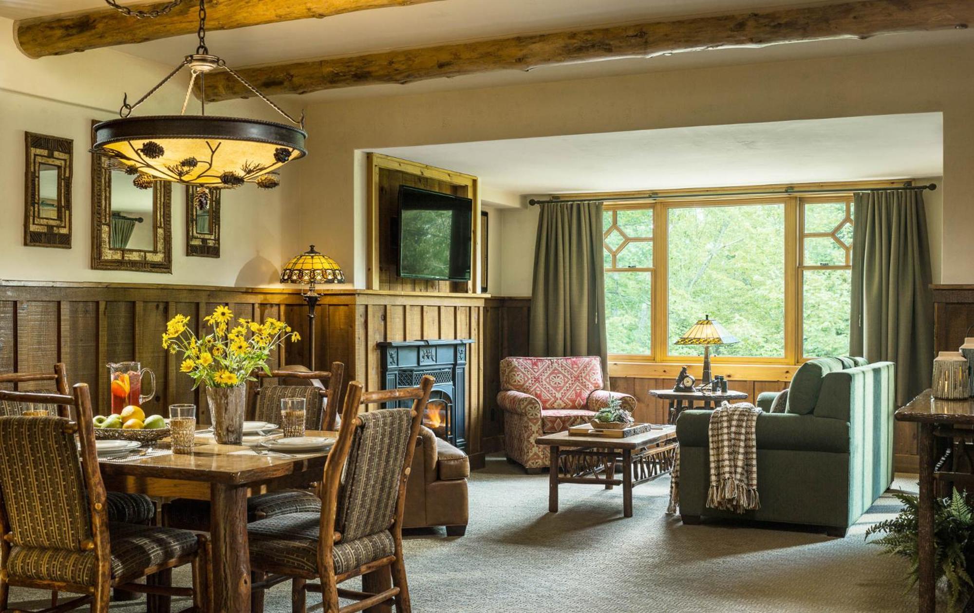 Superior One-Bedroom Suite,1217682229:JPEG