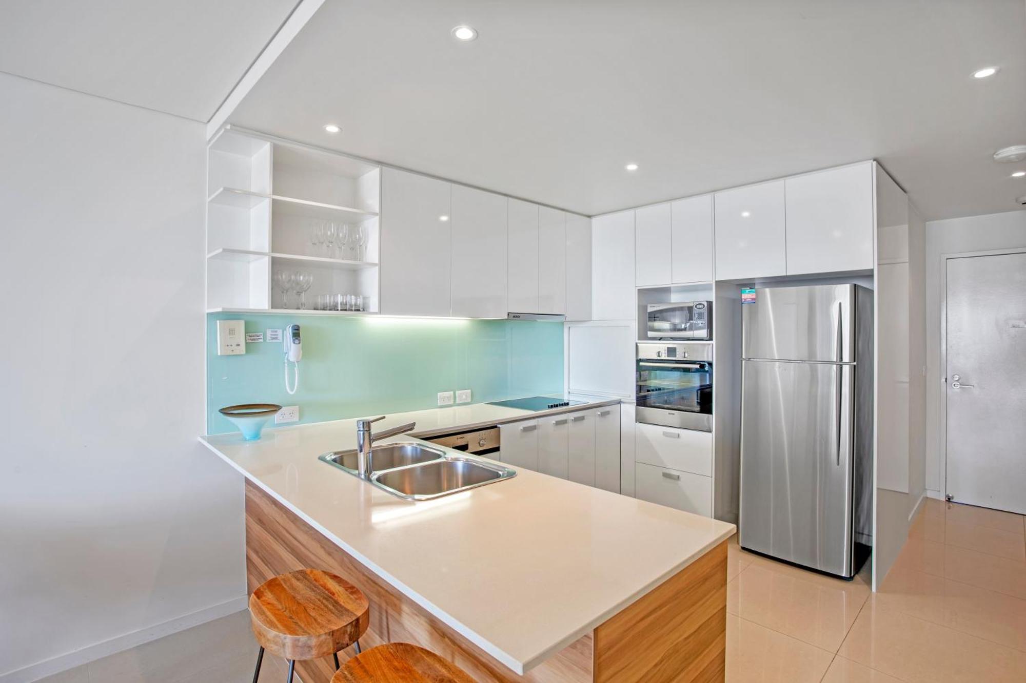 Two-Bedroom Apartment Ocean View