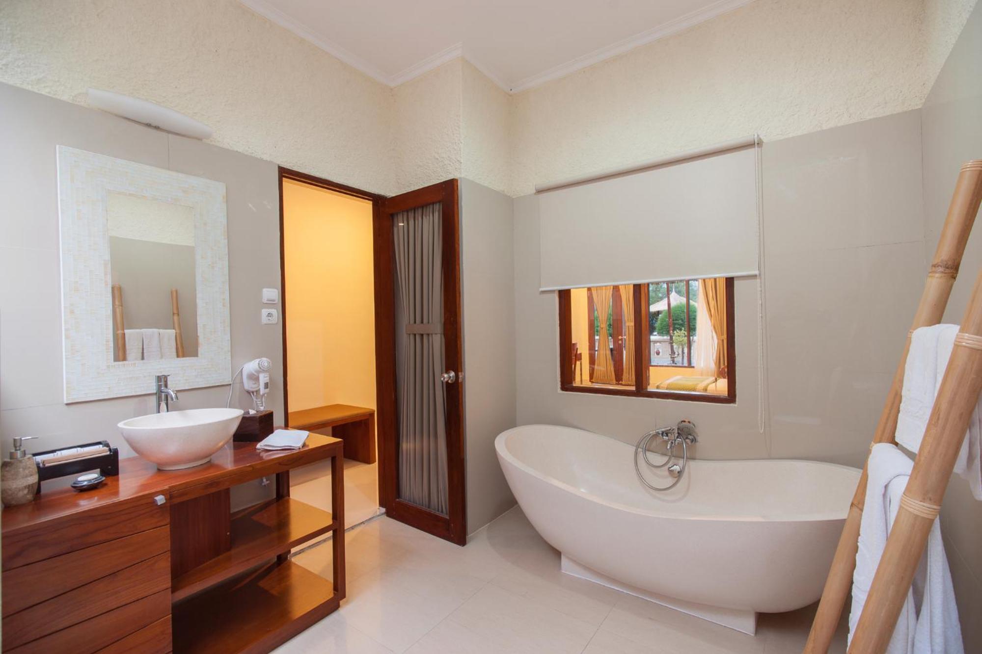 Beachfront Suite
