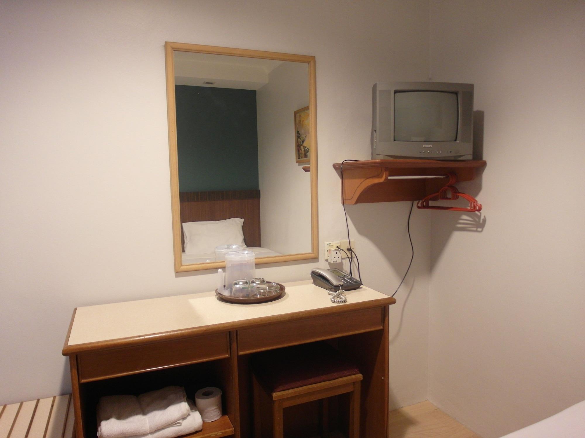 Twin Room,343815937:JPEG
