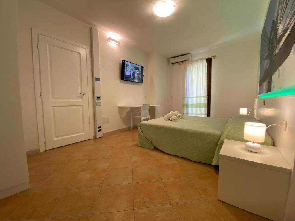 Double Room - Annex,1231841702:JPEG