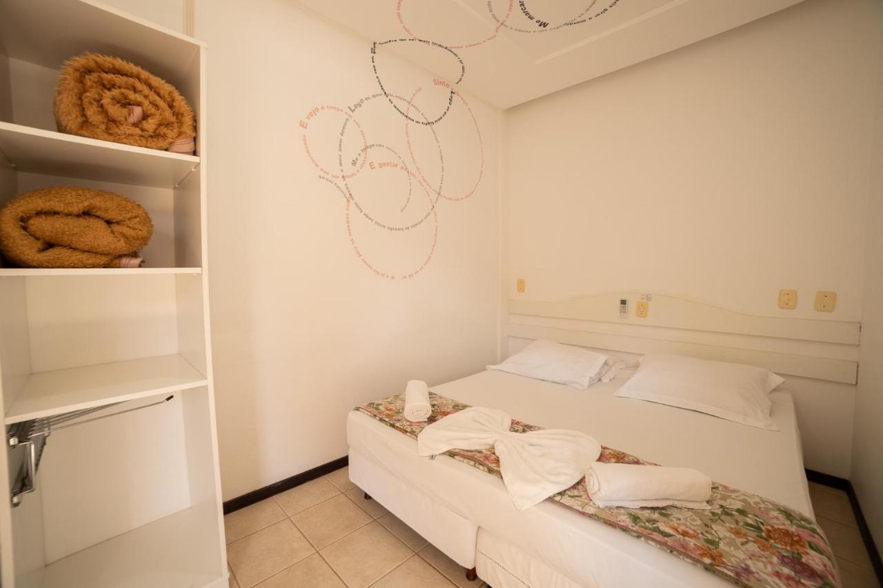 Quarto Standard com Cama de Casal ou 2 de Solteiro
