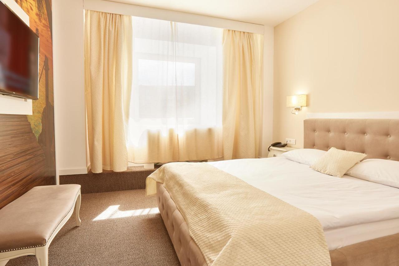 Family Suite,1277497918:JPEG
