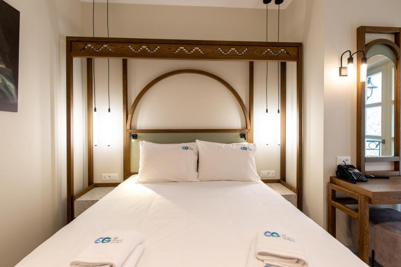 Single Room - Interior,1237924093:JPEG