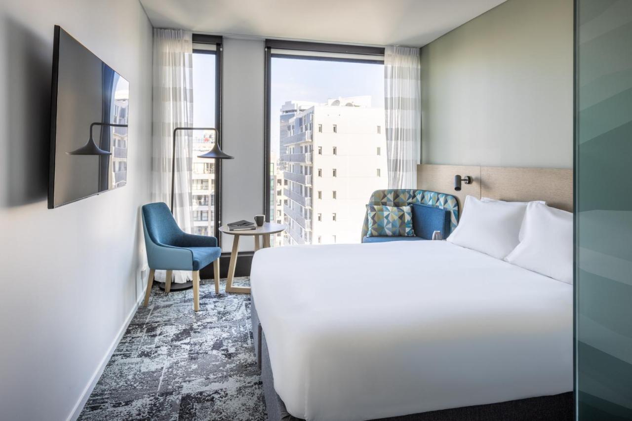 Standard Queen Room - Free Breakfast