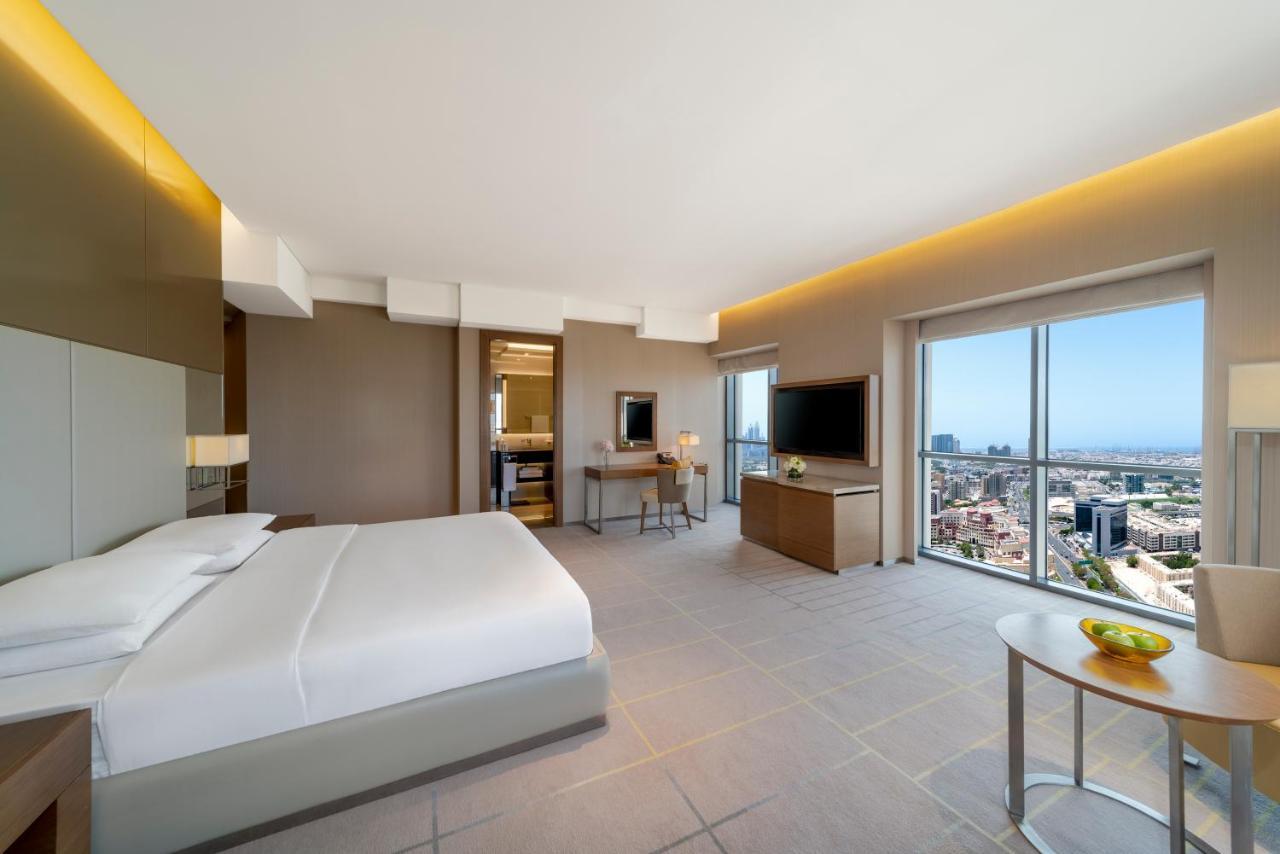 Deluxe King Room on Grand Hyatt Water Park & on Food & Beverage Valid till end of October 2026