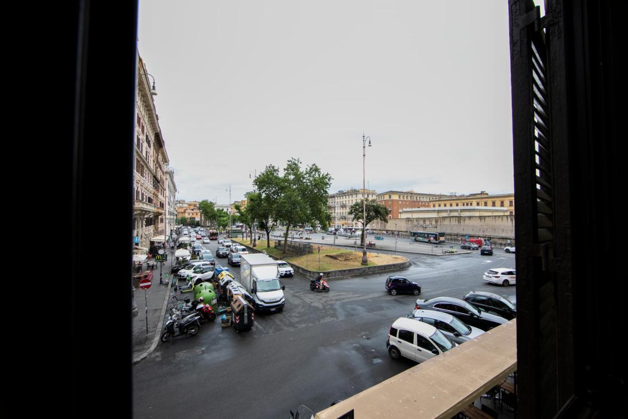 Deluxe Double Room with City View,1643793238:JPEG
