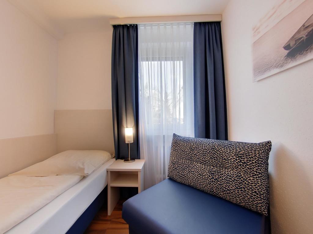 Single Comfort Room with Shower